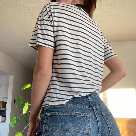 Vintage Striped Black and White 80’s T shirt - Picture 2 of 2